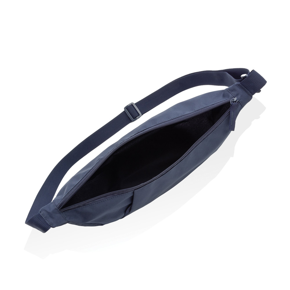 Crescent XL AWARE™ RPET Half-Moon Sling Tasche